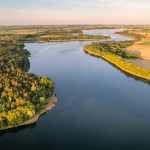 Najpiękniejsze polskie jeziora – które warto odwiedzić? Jezioro wiecanowskie